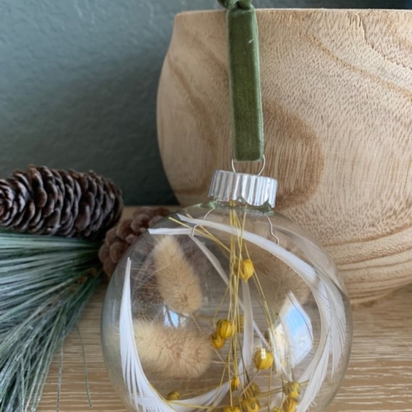 Glass hand made ornament - Picture 2 of 5